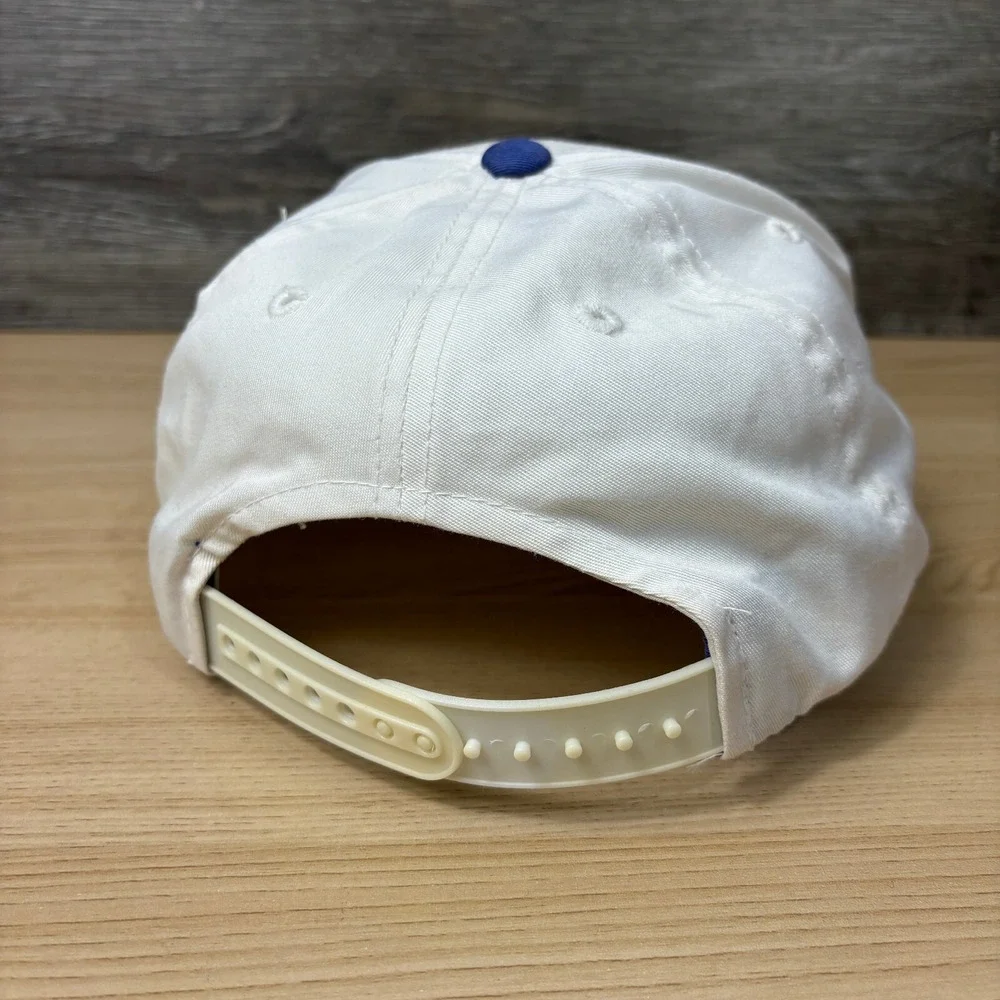 Vintage Kentucky Wildcats‎ Hat Cap Snap Back White Blue Embroidered Adjustable